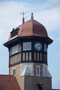 Warsash Clock Tower1